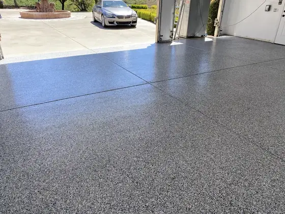 Decorative flake floor detail by Epoxy Pros